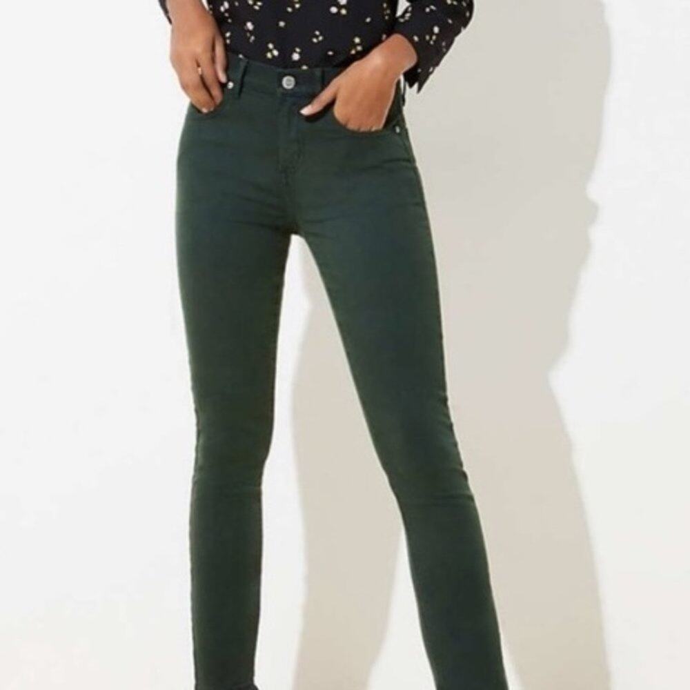 LOFT Dark Green Super Soft Stretch Pants 28/6P